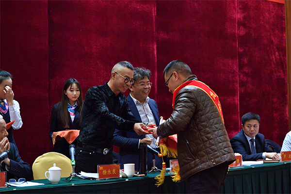 K8����(�й�)����Ӯ�ҡ�һ������