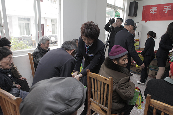 K8����(�й�)����Ӯ�ҡ�һ������